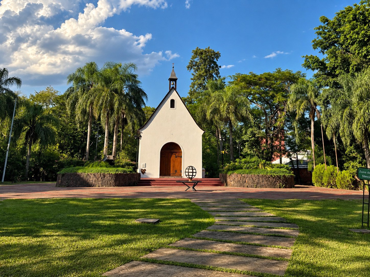 Santuario Terru&ntilde;o vista frontal